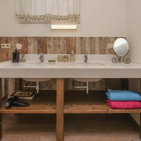 Apartment Geltondvaris