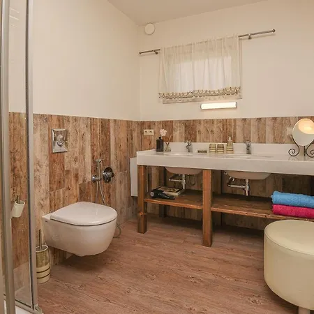 Apartment Geltondvaris Palanga