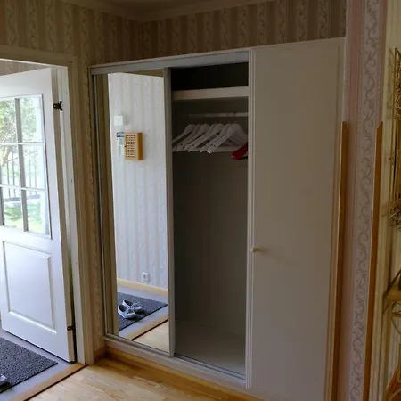 Apartment Geltondvaris *
